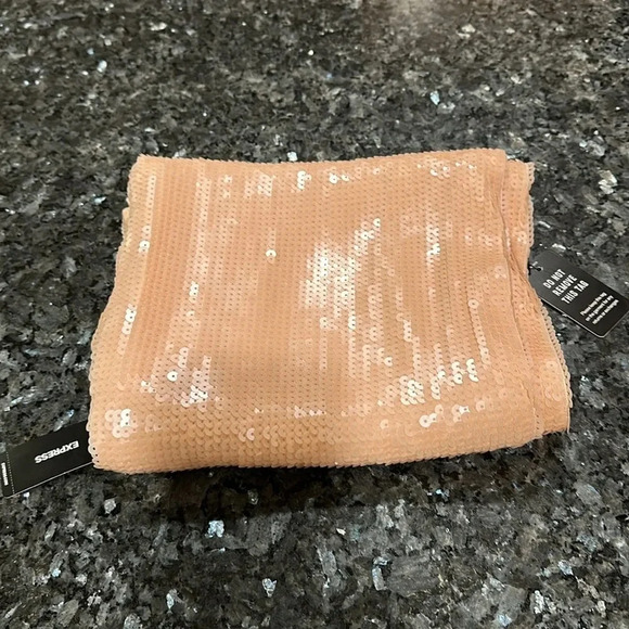 Express Super High Waisted Sequin Midi Pencil Skirt in
NWT - Picture 7 of 8